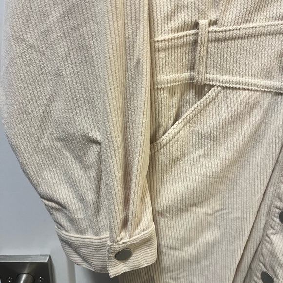 Main Strip Womens Size large Beige Corduroy Snap Front Dress Collared Pockets - Picture 5 of 6
